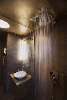 The Madonna of Klentnice suite