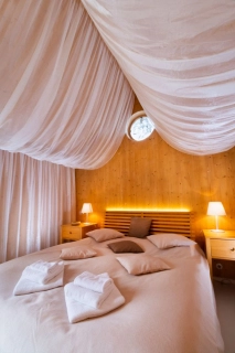 The Madonna of Klentnice suite